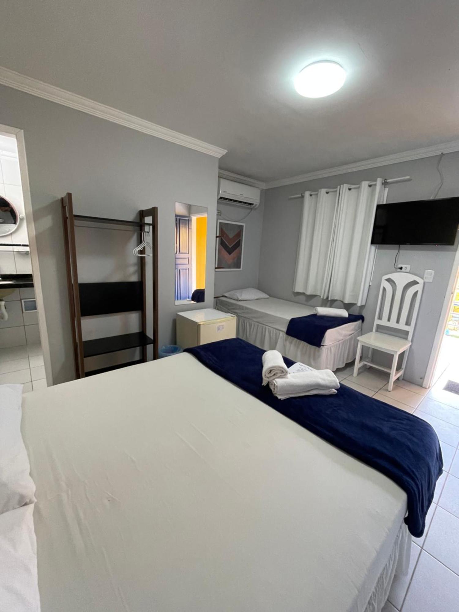 Girassol Inn 2*